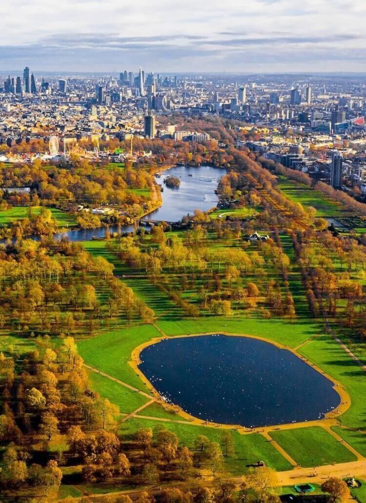 1-Bed Apartment, Close To Kensington Olympia With Free Wi-Fi & Netflix Лондон Экстерьер фото